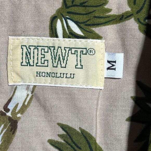 Newt Honolulu Hawaiian Shirt Men's Medium Button Up Short Sleeve USA Made Floral - Picture 5 of 8